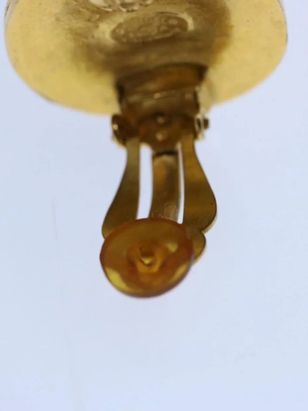CHANEL Earring Gold Tone CC Auth ep2559